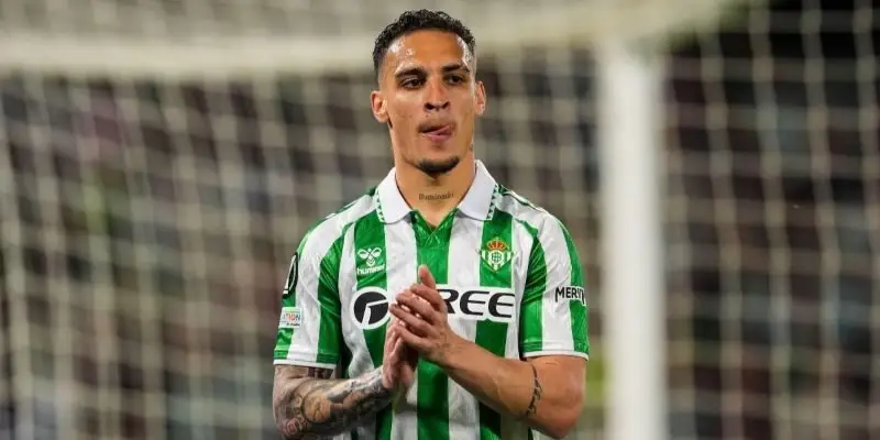 Antony là cầu thủ nào?